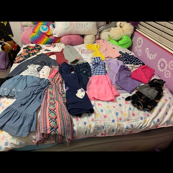 Like new girls clothing LOT. Sizes 12month- 5t - Picture 2 of 8